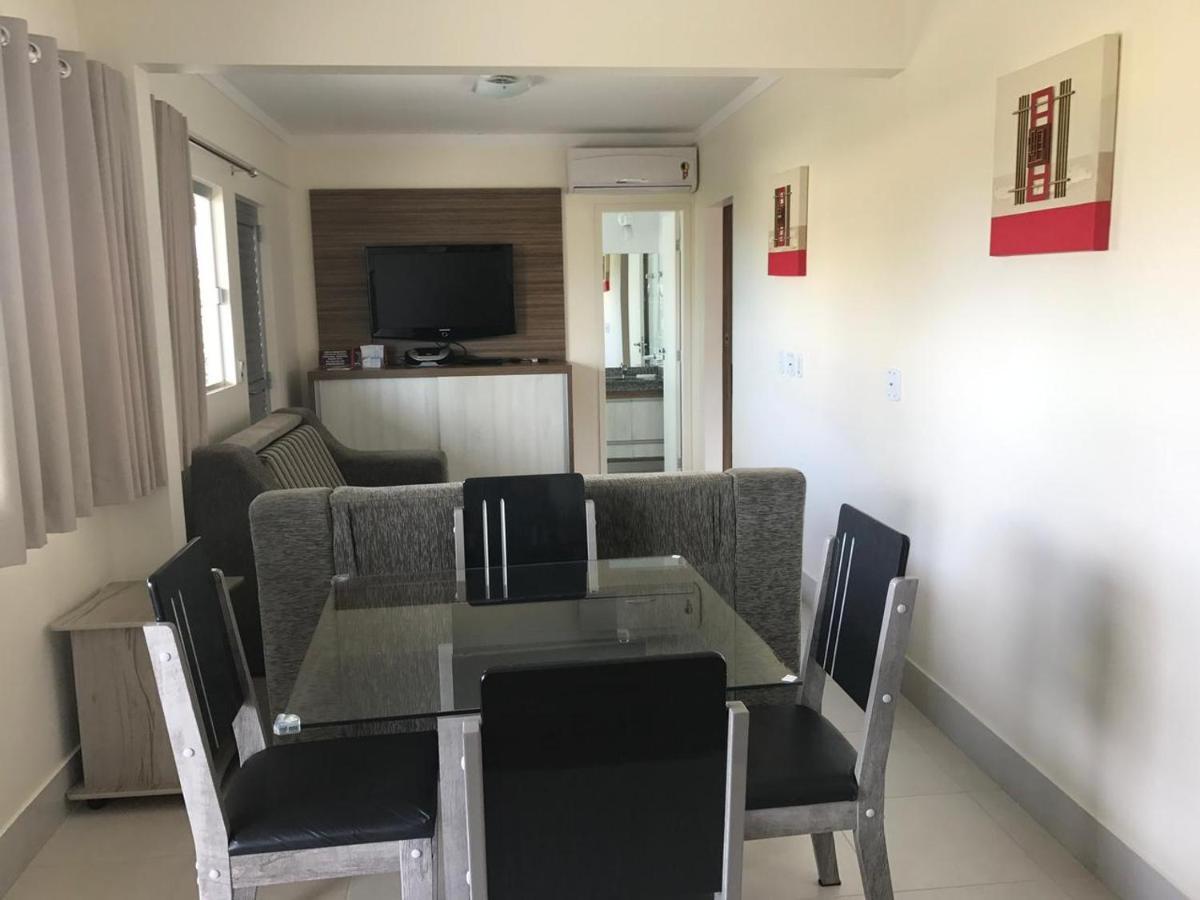 Lacqua Diroma 2 Flats Unidos Com 2 Suites E Banheiro Social Extra Caldas Novas Eksteriør billede